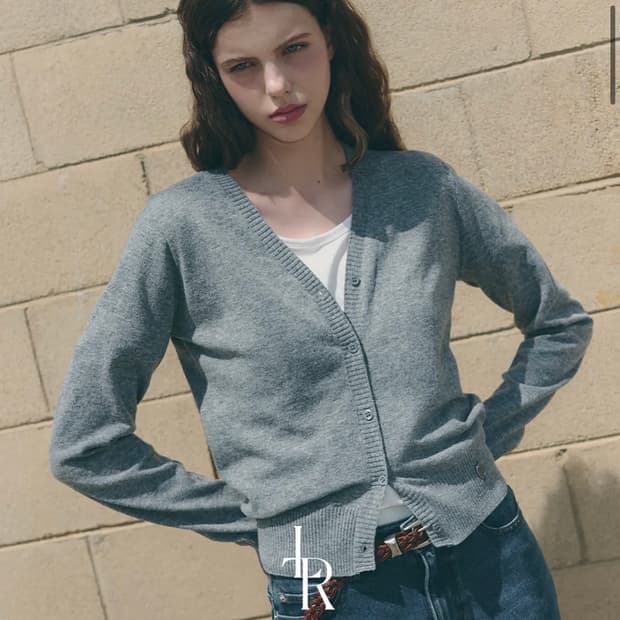 (새상품) 레더리 슬릿 슬리브 브이넥 가디건 [GREY]