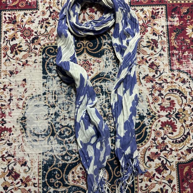 갭 퍼플 꽃 스카프