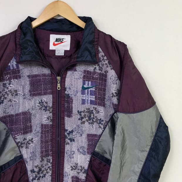 105 나이키 올드스쿨 바람막이