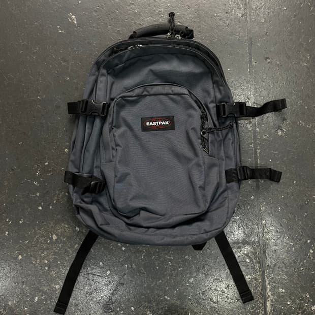 이스트백 백팩