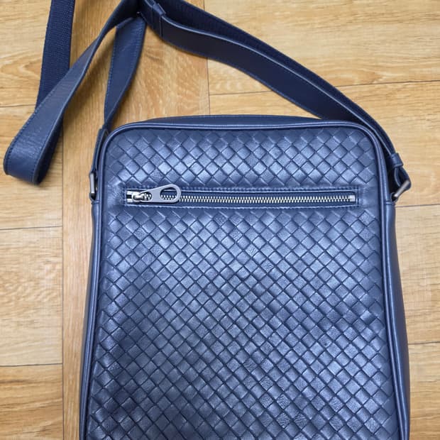 보테가크로스백 