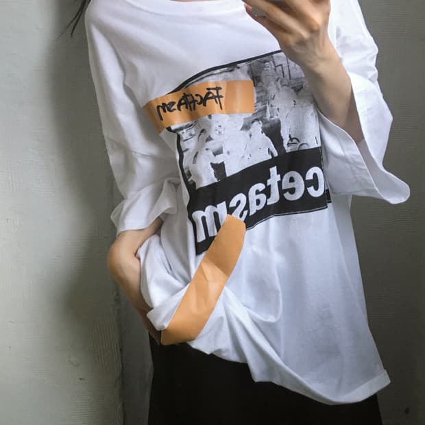 Facetasm 파세타즘 테이프 오버 화이트 티셔츠
