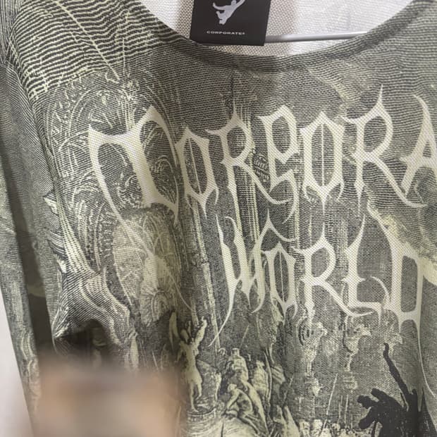 Corporated world long sleeve  