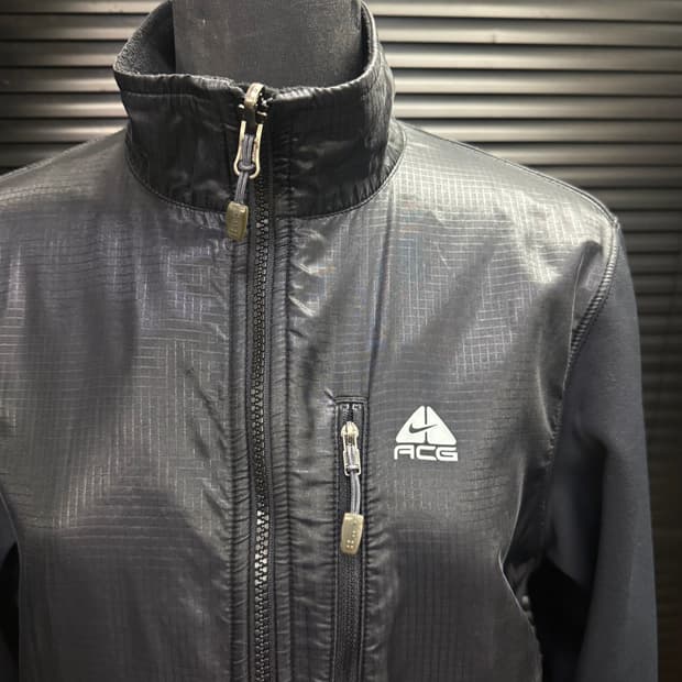 나이키 ACG 하이넥 집업 자켓 바람막이 아웃도어 등산 고프코어 M 95