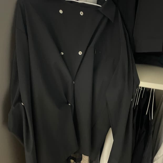 Irregular studio grasp snap shirt 2