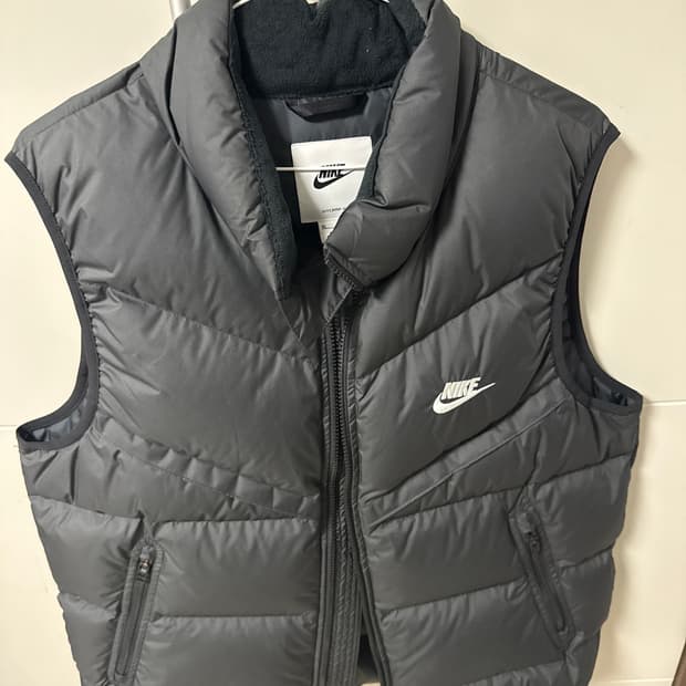 나이키 스톰핏 패딩조끼