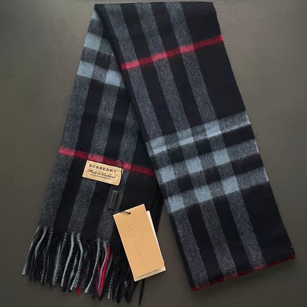[새상품/정품] 버버리 캐시미어 머플러 목도리 자이언트 체크