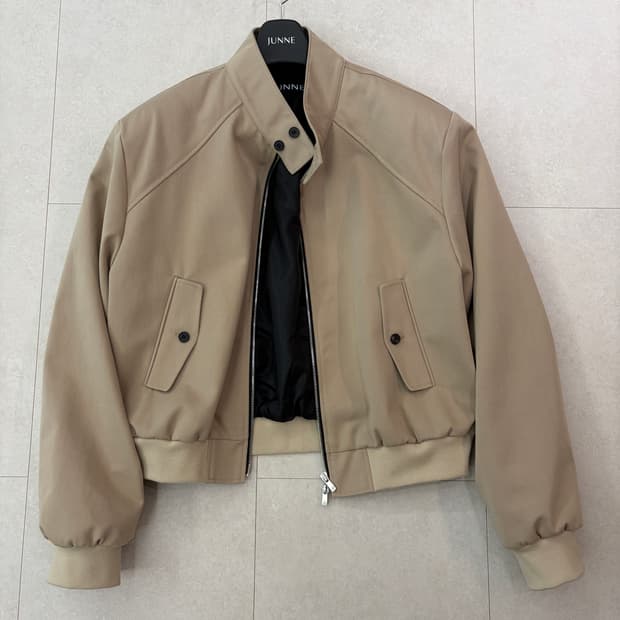 준느 바라쿠타 베이지 m