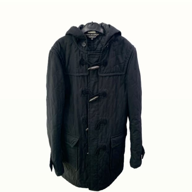 꼼데가르송 옴므 플러스 다이아몬드 퀄팅 더플 코트(AD2013)