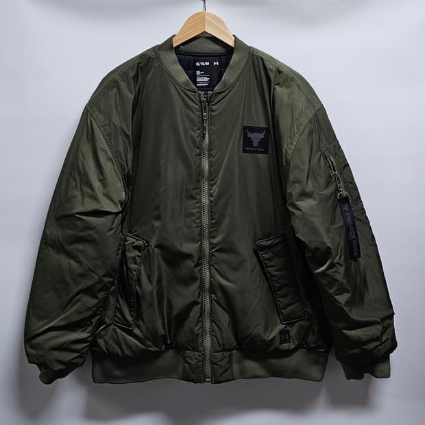 언더아머 프로젝트락 봄버 자켓 카키 XL