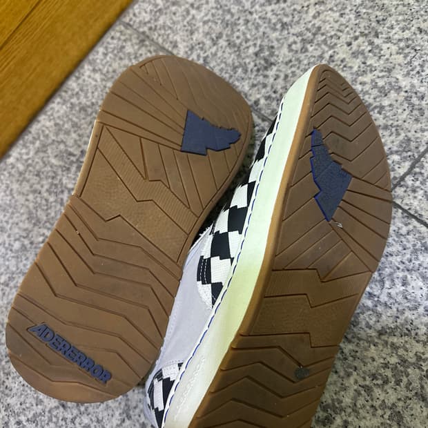 운동화