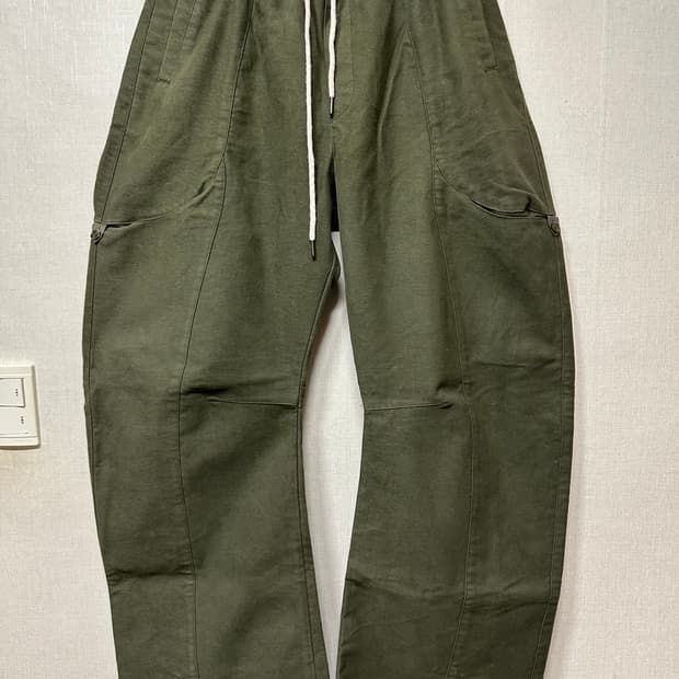 뉴치프시크dp 러스틱 크레시엔테 웨이브 팬츠 카키