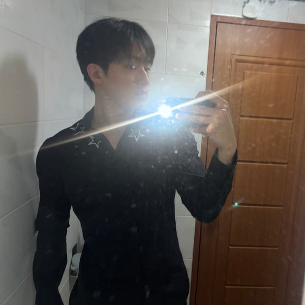 지방시 명작 17ss 리카르도 티시 스타 자수 히든 버튼 셔츠