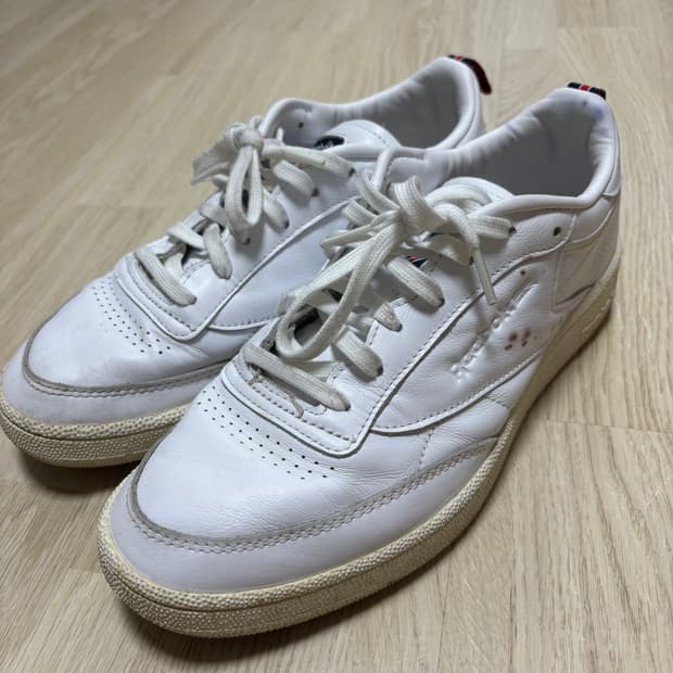 리복 스니커즈 270