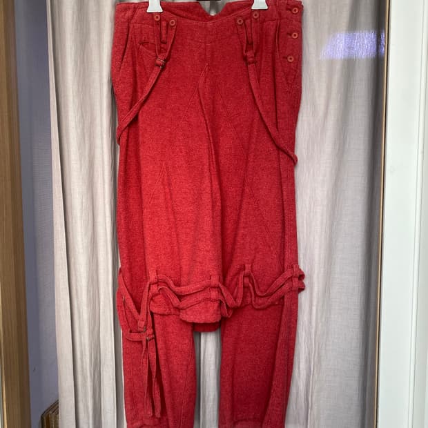 Heretic Goes Round red skort