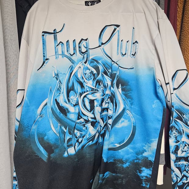Thug Club 롱슬리브