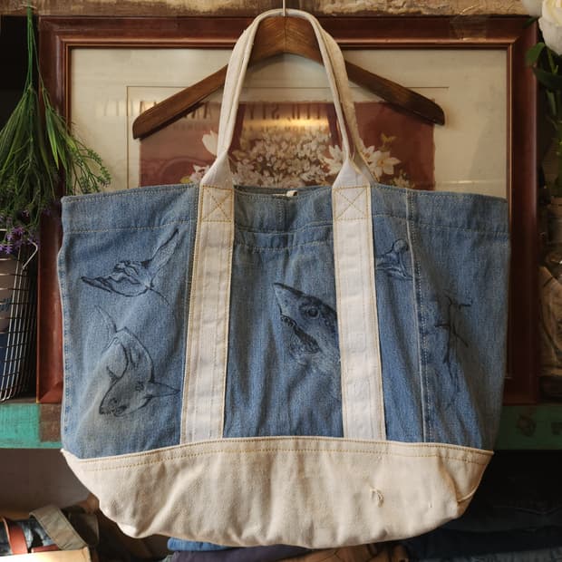 핸드 드로잉 빅토트 캔버스 데님 토트백 빈티지 더플백 리메이크 상어