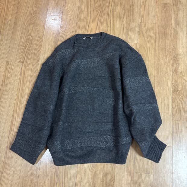 Crewneck Intarsia Knit Grey Blue