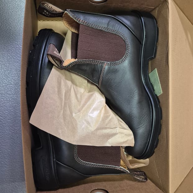 블런드스톤 600 부츠 브라운
사이즈: AU7.5 (국내 265~270m