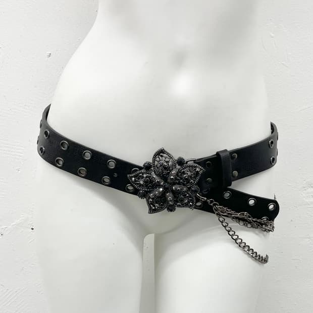 블랙페어리 펀칭 체인 버클 벨트