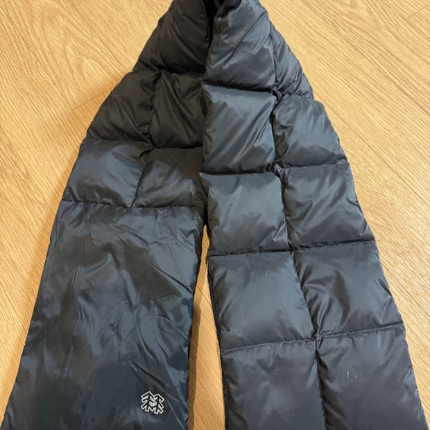 코오롱 구스 패딩 머플러