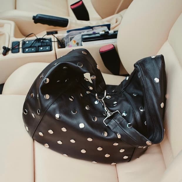 기마구아스 폴라 Paula 스터드백 브라운