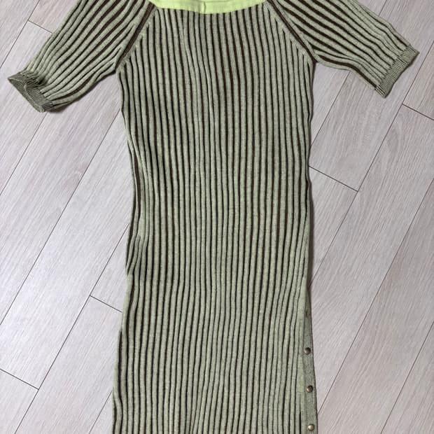 오픈와이와이 니트원피스