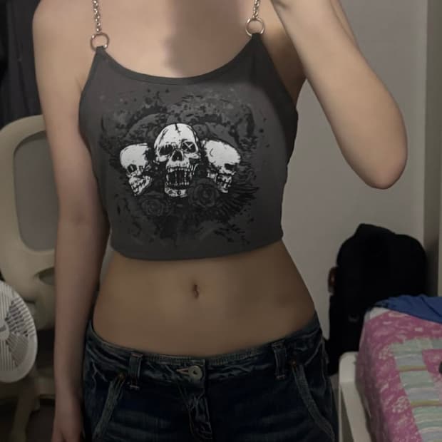 ROMWE Skull Chain Strap Crop Top 스컬 해골