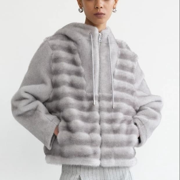 오드리앤내추럴 그레이 밍크퍼 후드 자켓 ~77