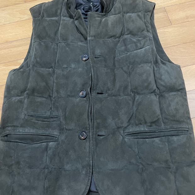 일레븐티 스웨이드 패딩조끼