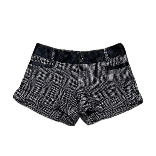 Cecil McBee 세실맥비 숏팬츠