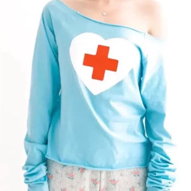 샵페어리 하트 컷 오프 티셔츠 민트