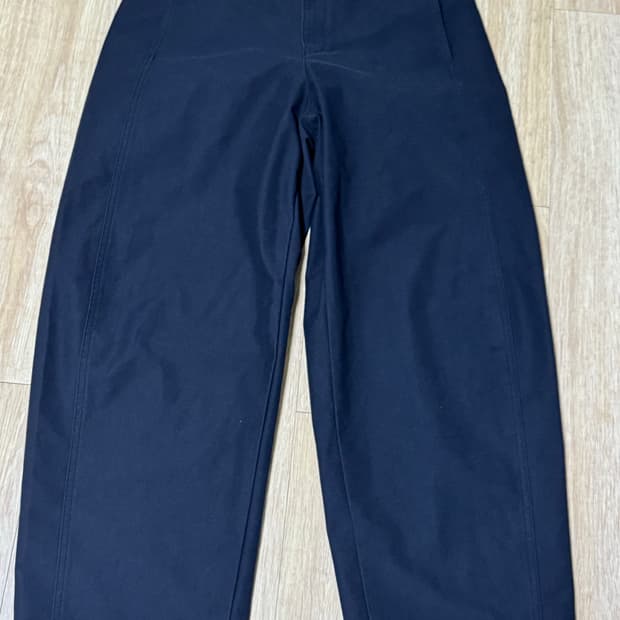 유니클로 저지배럴레그 팬츠 네이비 xl