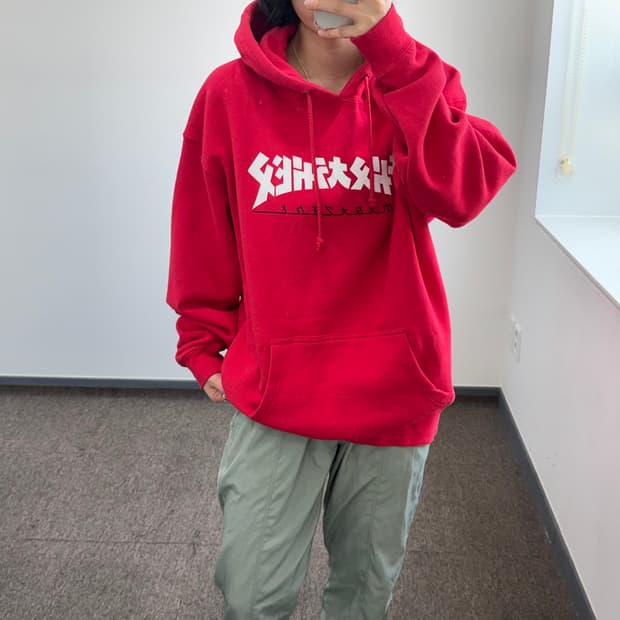 Thrasher 트레셔 레드후드티