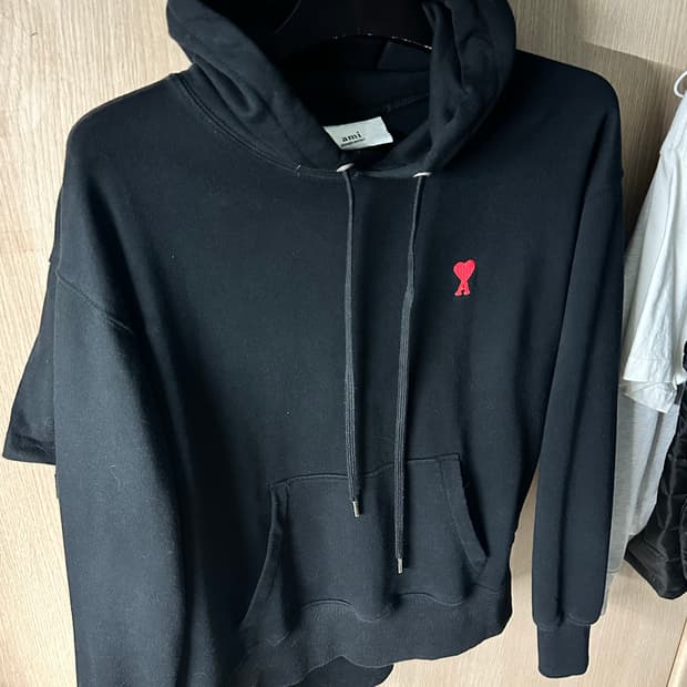 아미 후드티 블랙 판매합니다