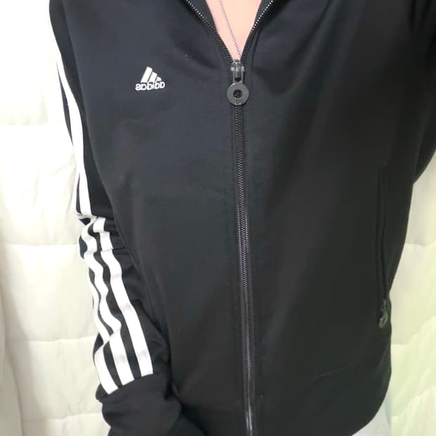 딱붙핏 슬림핏 아디다스 져지 블랙