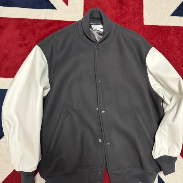 21FW 그라프페이퍼 스타디움 자켓 그레이 2