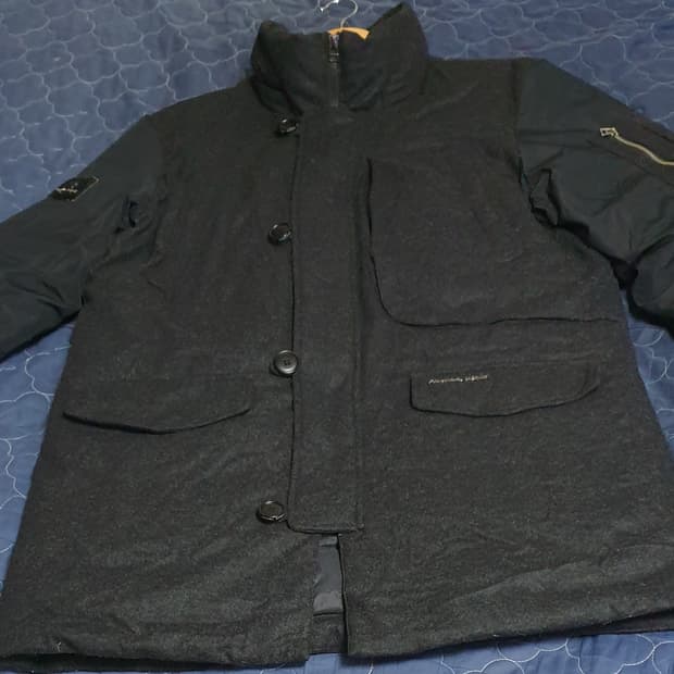 장 미쉘 바스키아 덕다운 패딩 블랙 (XL)