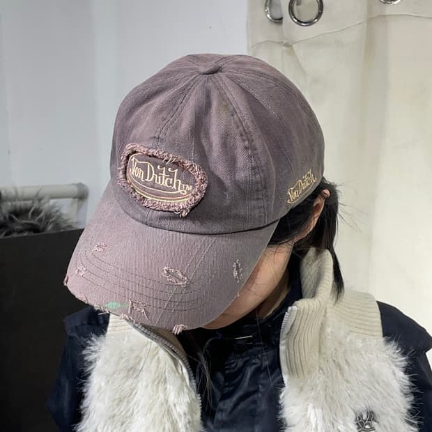 본더치 y2k 볼캡 자수 모자