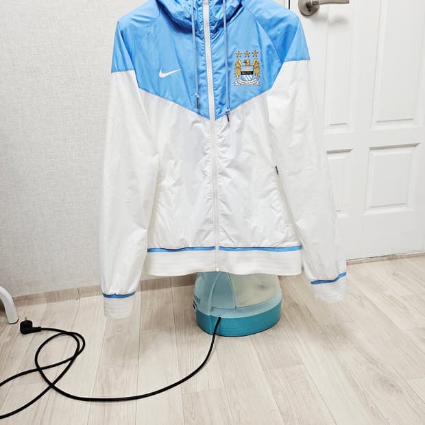 (90~95)S ☆우주매물☆ 나이키 맨시티 [화이트하늘]윈드러너 바람막이