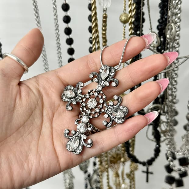 십자가 큐빅 엔틱 네크리스