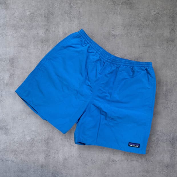 파타고니아 스몰 로고 배기스 5인치 블루 숏 팬츠