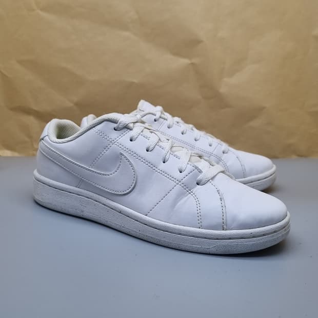 나이키 코트로얄2 스니커즈 245