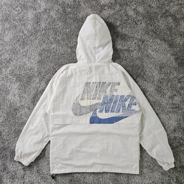 Nike 바람막이