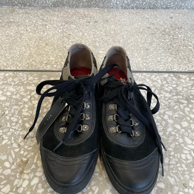 Levi’s shoes