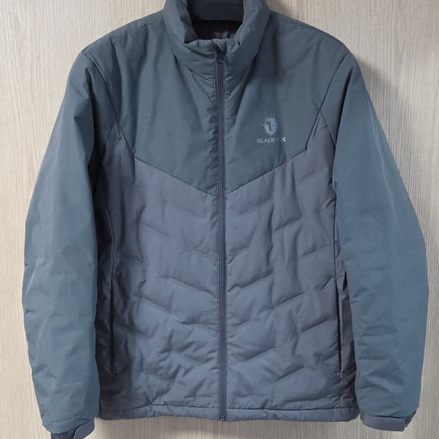 (착샷) 블랙야크 경량 패딩 다운 자켓 윈드스토퍼