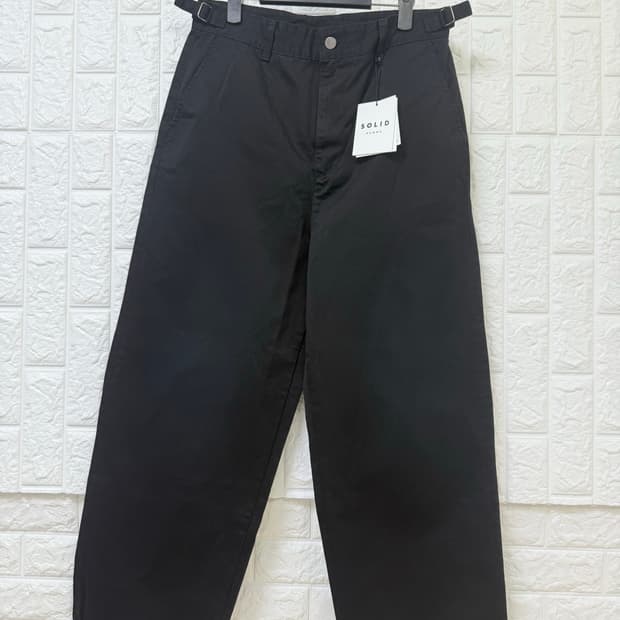 (24ss 새상품) 솔리드옴므 블랙 파라슈트 디테일 팬츠(48)