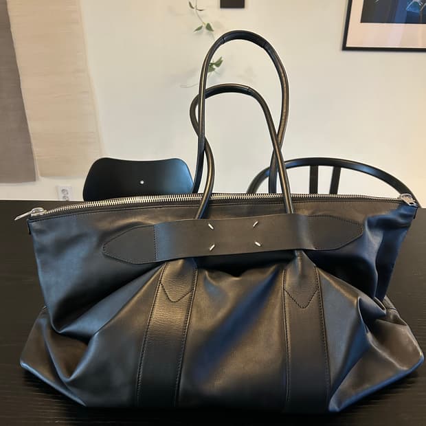 마르지엘라 쇼퍼백 토트백 라지사이즈 판매합니다