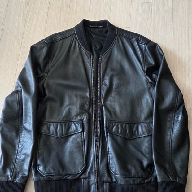 자라 블랙 레더 봄버 자켓 (L)