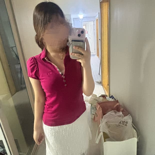 버버리 카라 반팔티 s